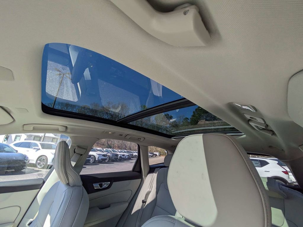 Used 2026 Volvo XC60 B5 Ultra w/ Protection Package Premier AWD/4WD image 21