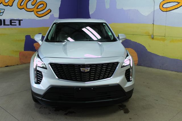Used 2022 Cadillac XT4 Luxury w/ Driver Awareness Package AWD/4WD image 3