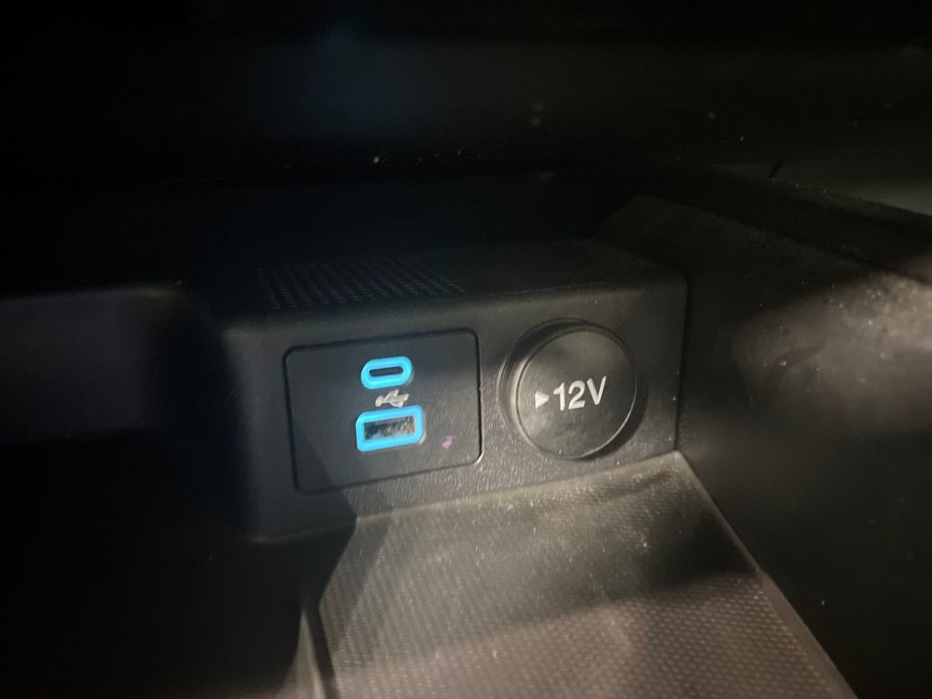 Used 2022 Ford Escape SEL image 22