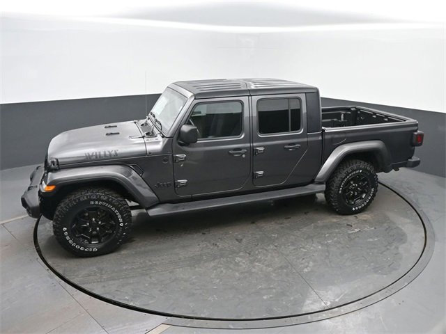 Used 2021 Jeep Gladiator Willys image 39