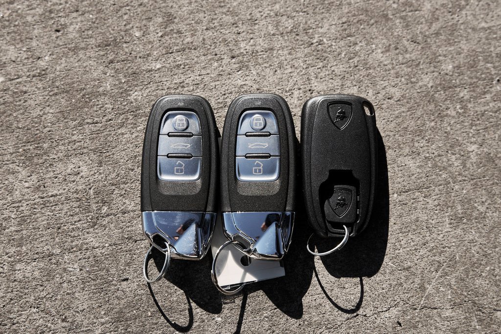 Used 2023 Lamborghini Huracan Tecnica image 64