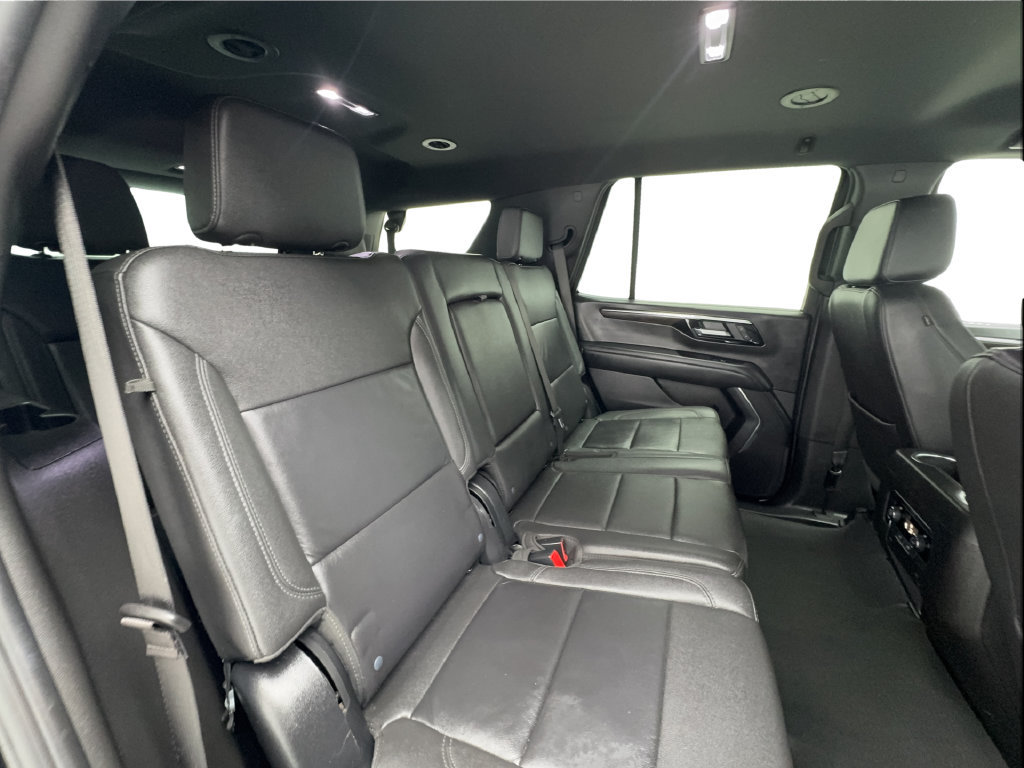 Used 2025 Chevrolet Tahoe LT RWD image 35