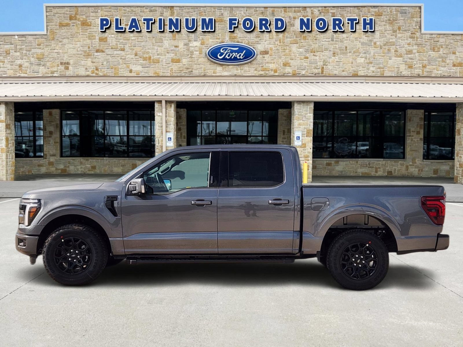 New 2026 Ford F150 Lariat RWD video 3