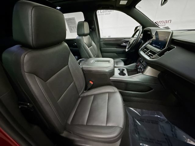 Used 2022 Chevrolet Tahoe Z71 w/ Luxury Package AWD/4WD image 31