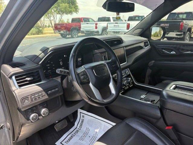 Used 2022 GMC Yukon Denali AWD/4WD image 11
