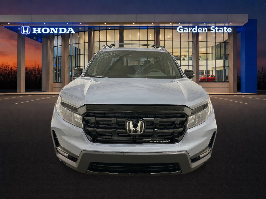 Used 2025 Honda Ridgeline Black Edition image 8