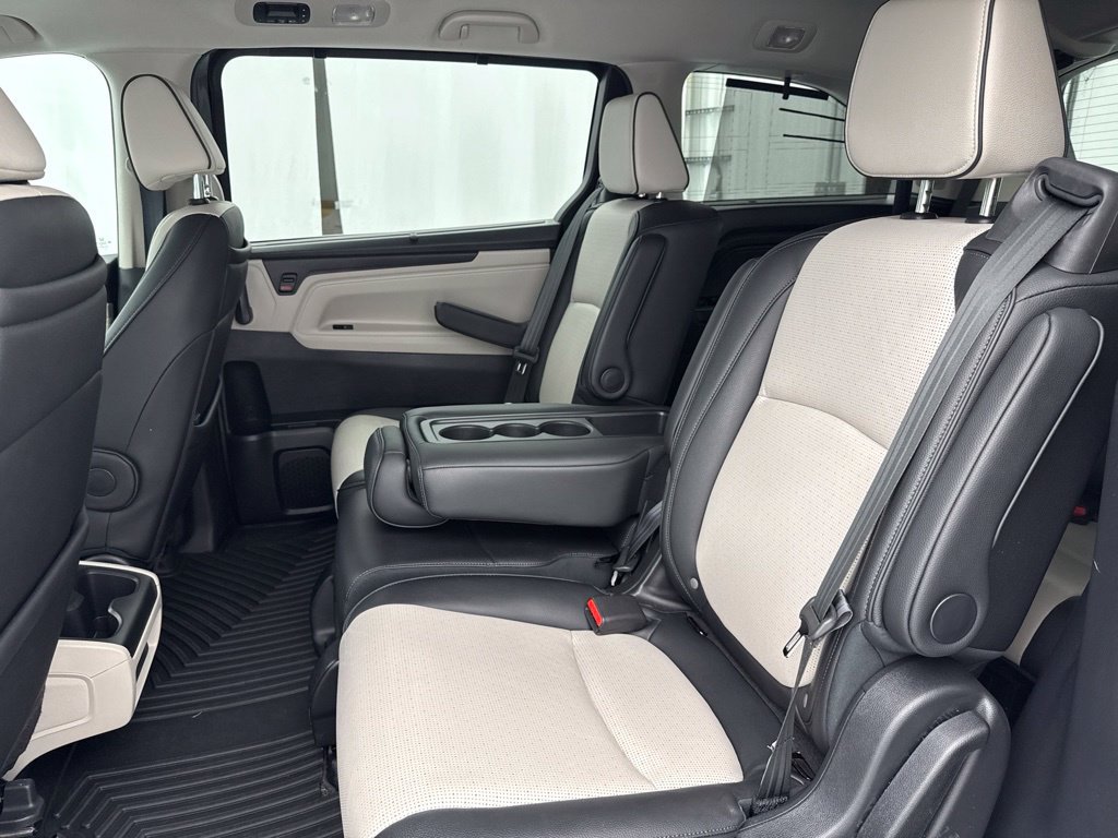 Certified 2025 Honda Odyssey Elite image 14