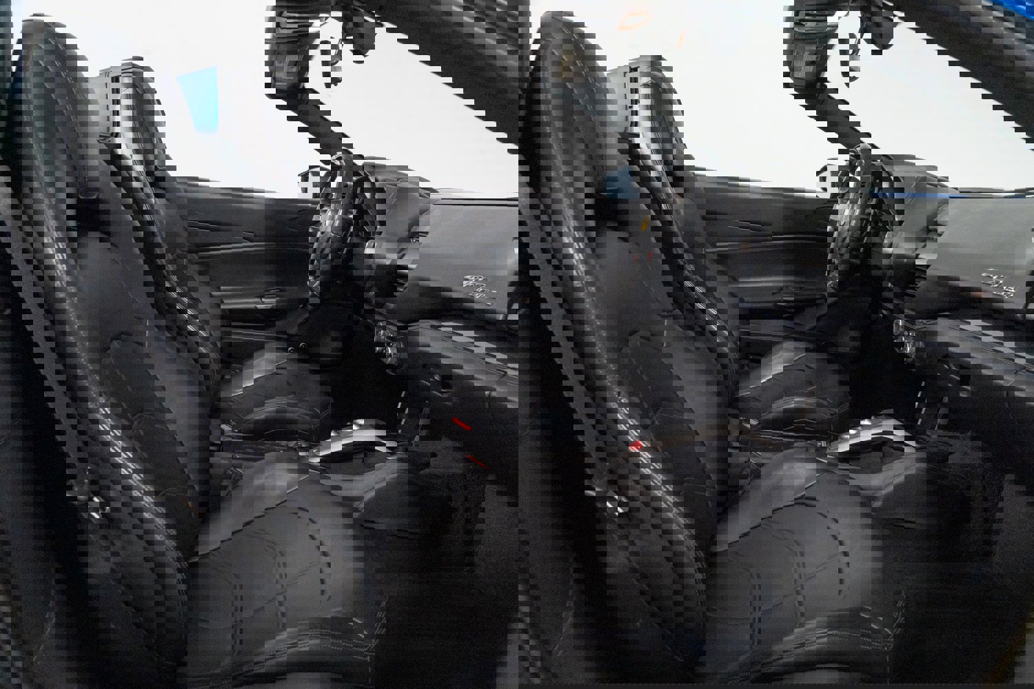 Used 2017 Ferrari 488 Spider RWD image 35