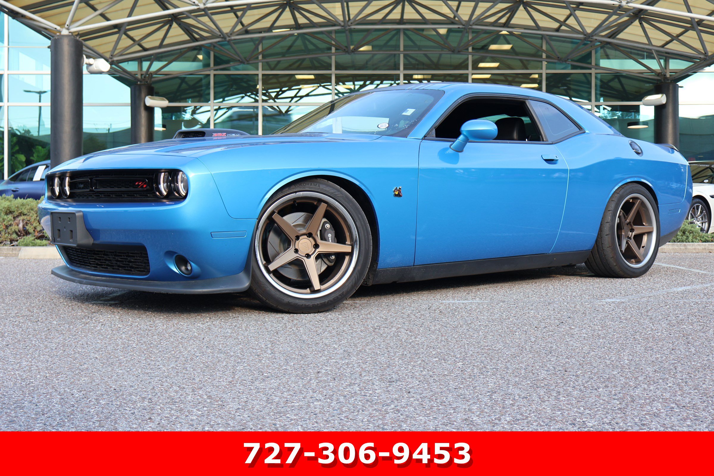 Used 2019 Dodge Challenger R/T Scat Pack w/ Shaker Package RWD image 1
