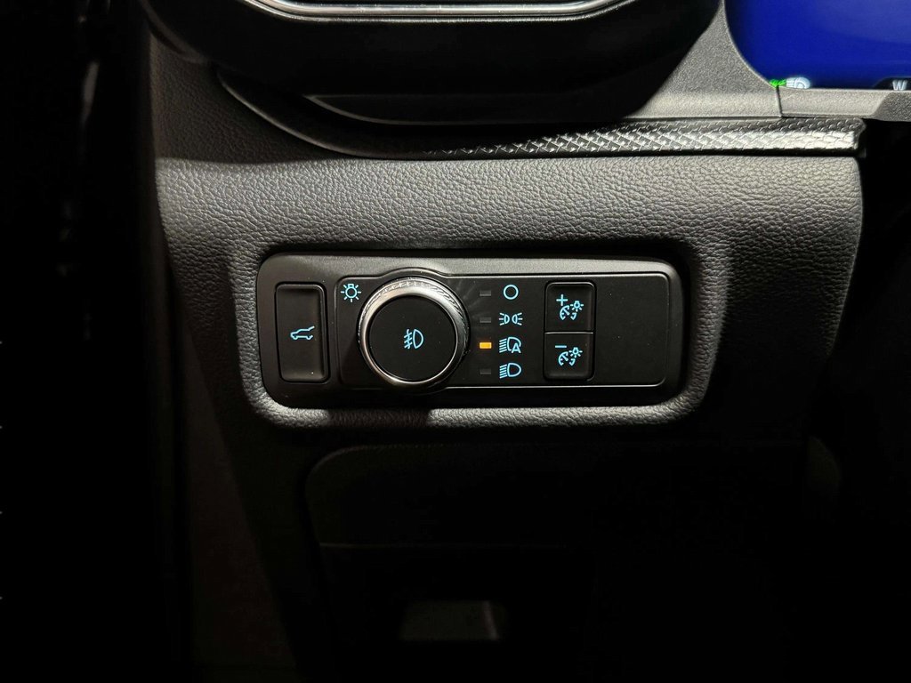 Used 2020 Ford Explorer ST image 11