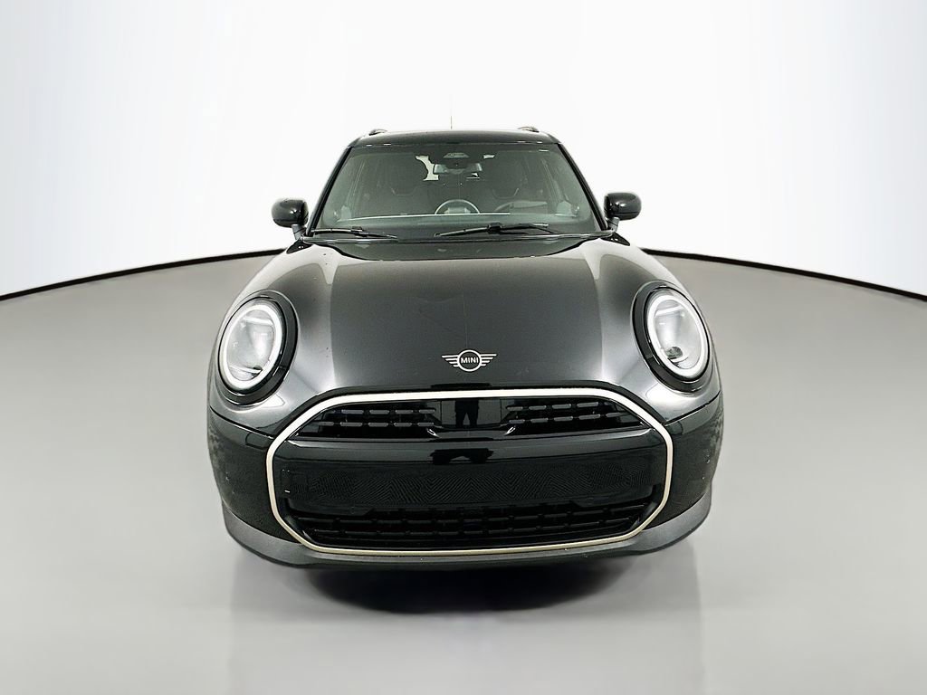 Certified 2025 MINI Cooper 4-Door Hardtop FWD image 2