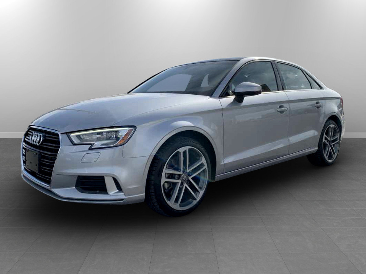 Used 2017 Audi A3 2.0T Premium w/ Convenience Package AWD/4WD image 3
