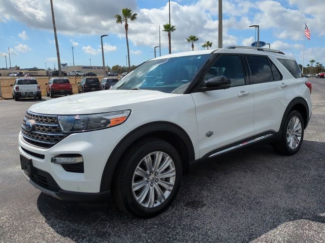 Certified 2022 Ford Explorer King Ranch w/ Premium Technology Package image 9