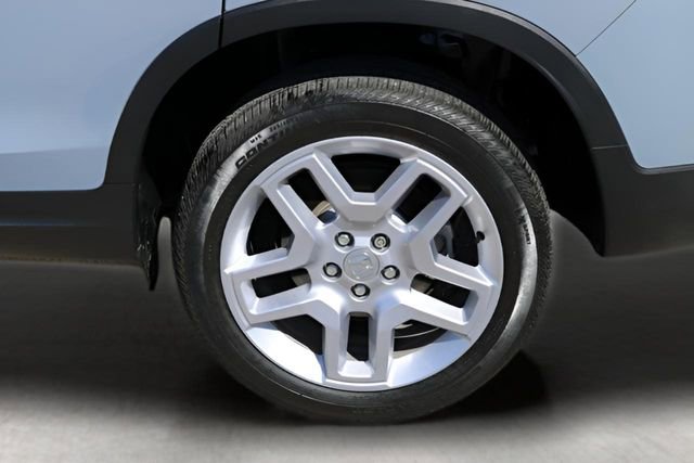 Used 2025 Honda Passport EX-L image 9
