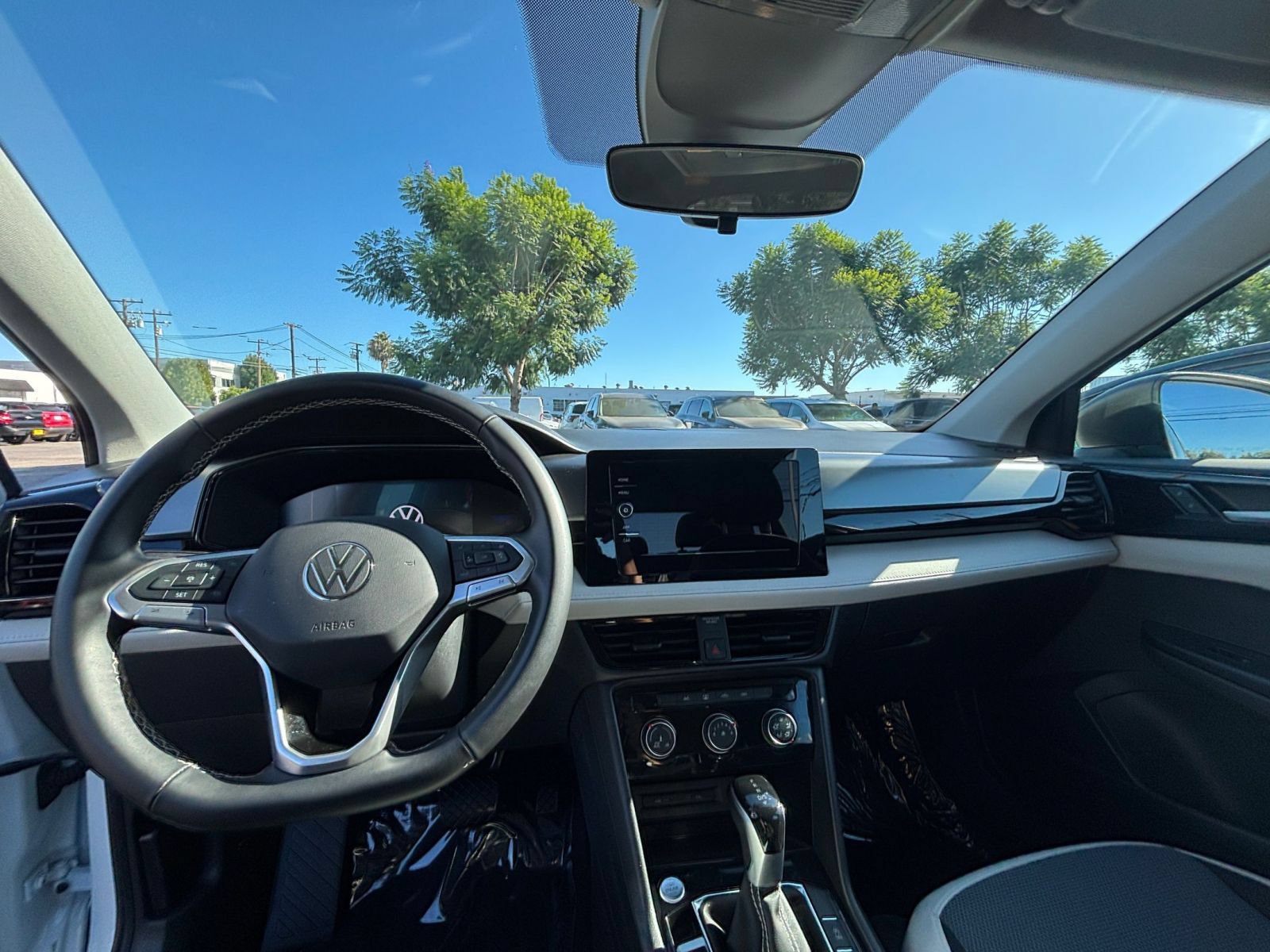 Used 2026 Volkswagen Taos S FWD image 50
