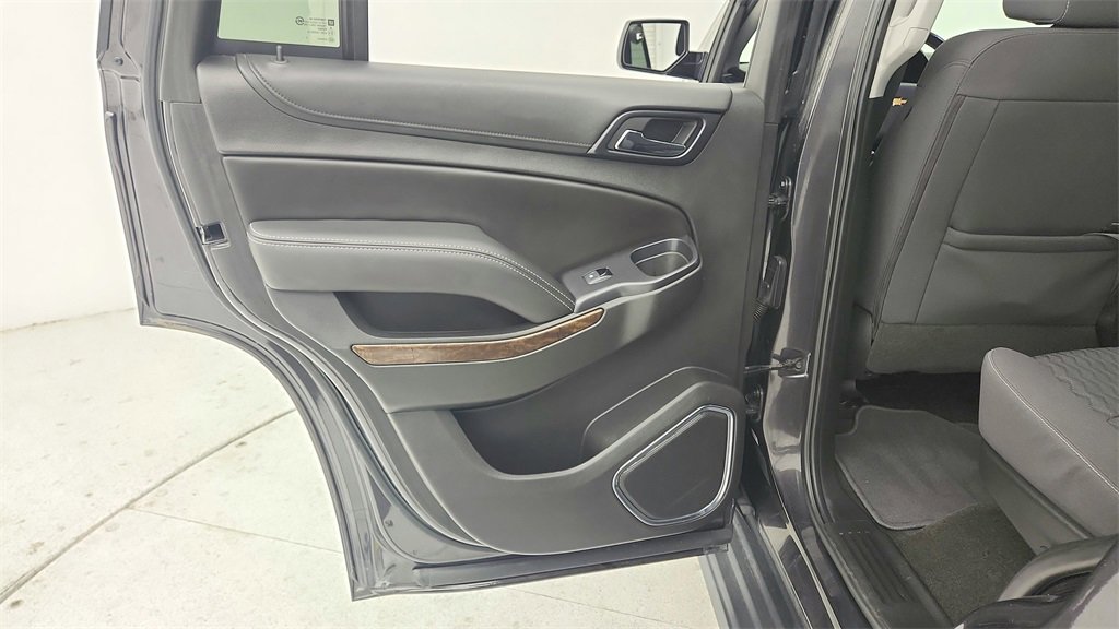 Used 2018 Chevrolet Tahoe LS w/ Skid Plate Package image 28