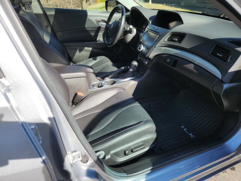 Used 2020 Acura ILX w/ Premium Package image 10
