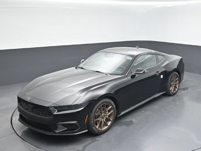 Used 2026 Ford Mustang Premium RWD image 35