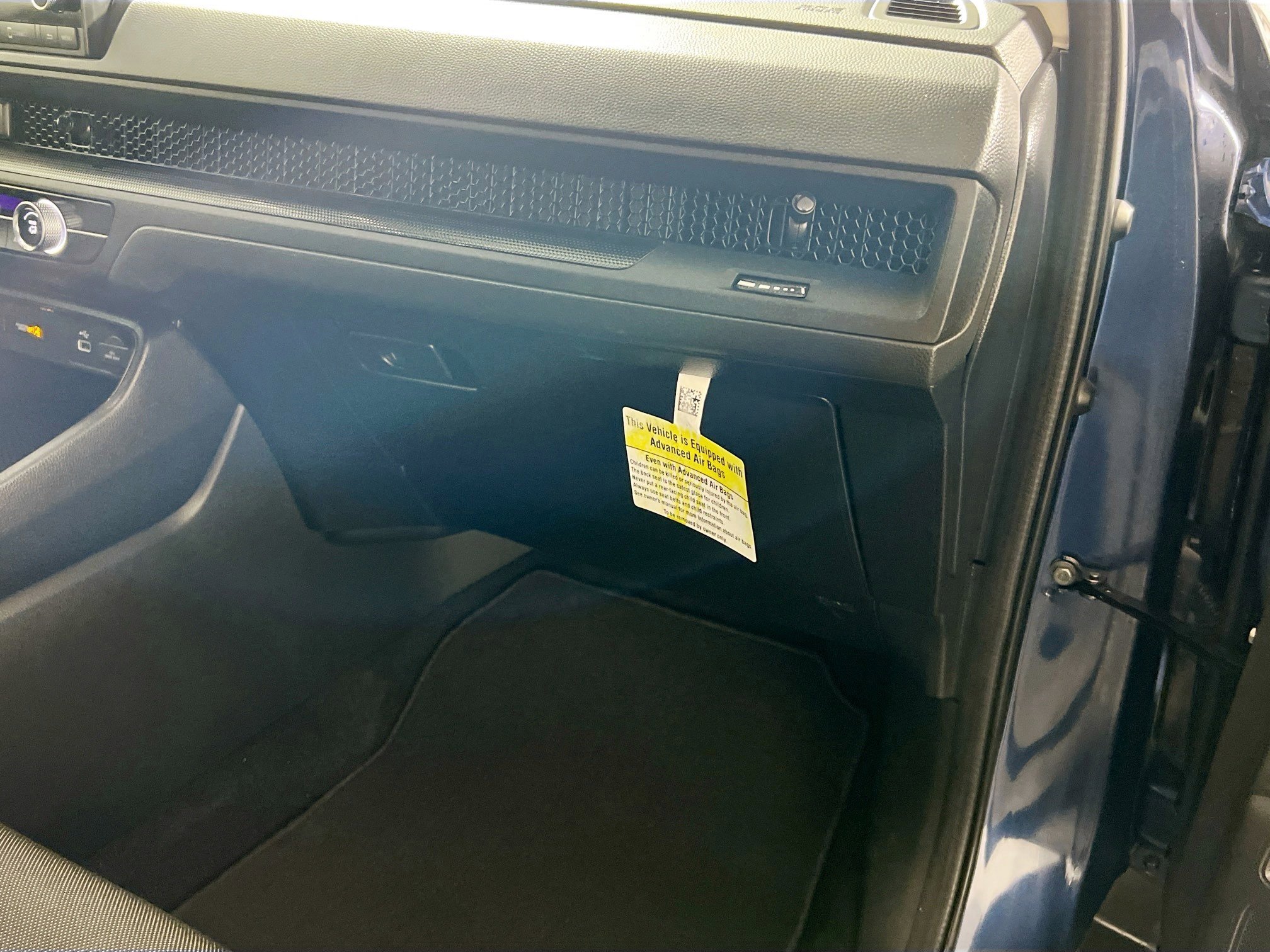 Used 2025 Honda CR-V LX image 35