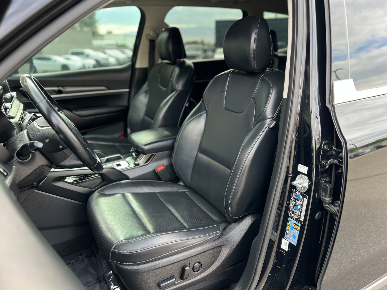 Used 2020 Kia Telluride S image 22