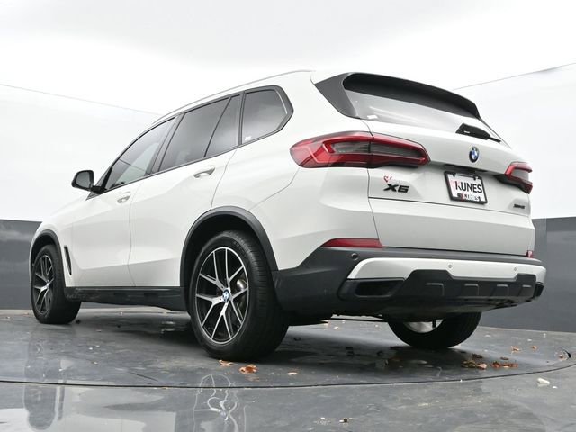 Used 2019 BMW X5 xDrive40i w/ Convenience Package image 47