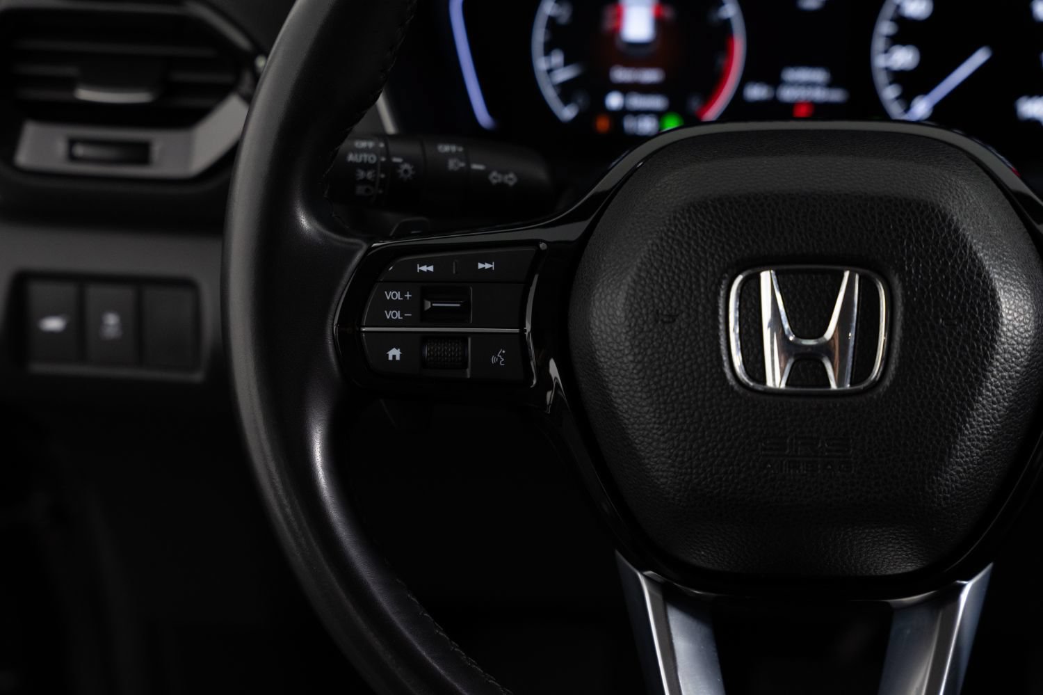 Used 2023 Honda Pilot Touring image 31