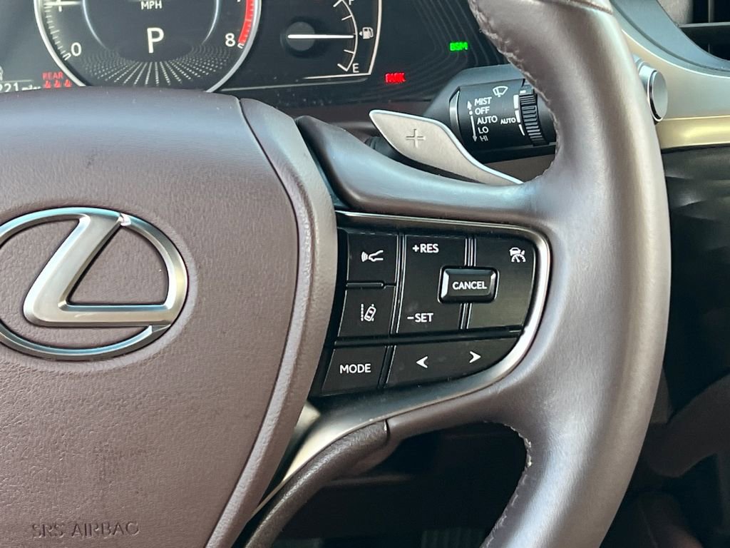 Used 2021 Lexus ES 350 w/ Premium Package image 17
