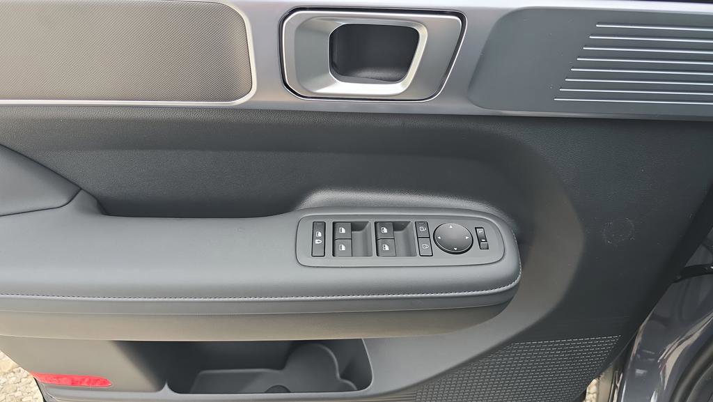 New 2026 Hyundai Santa Fe SEL FWD image 16