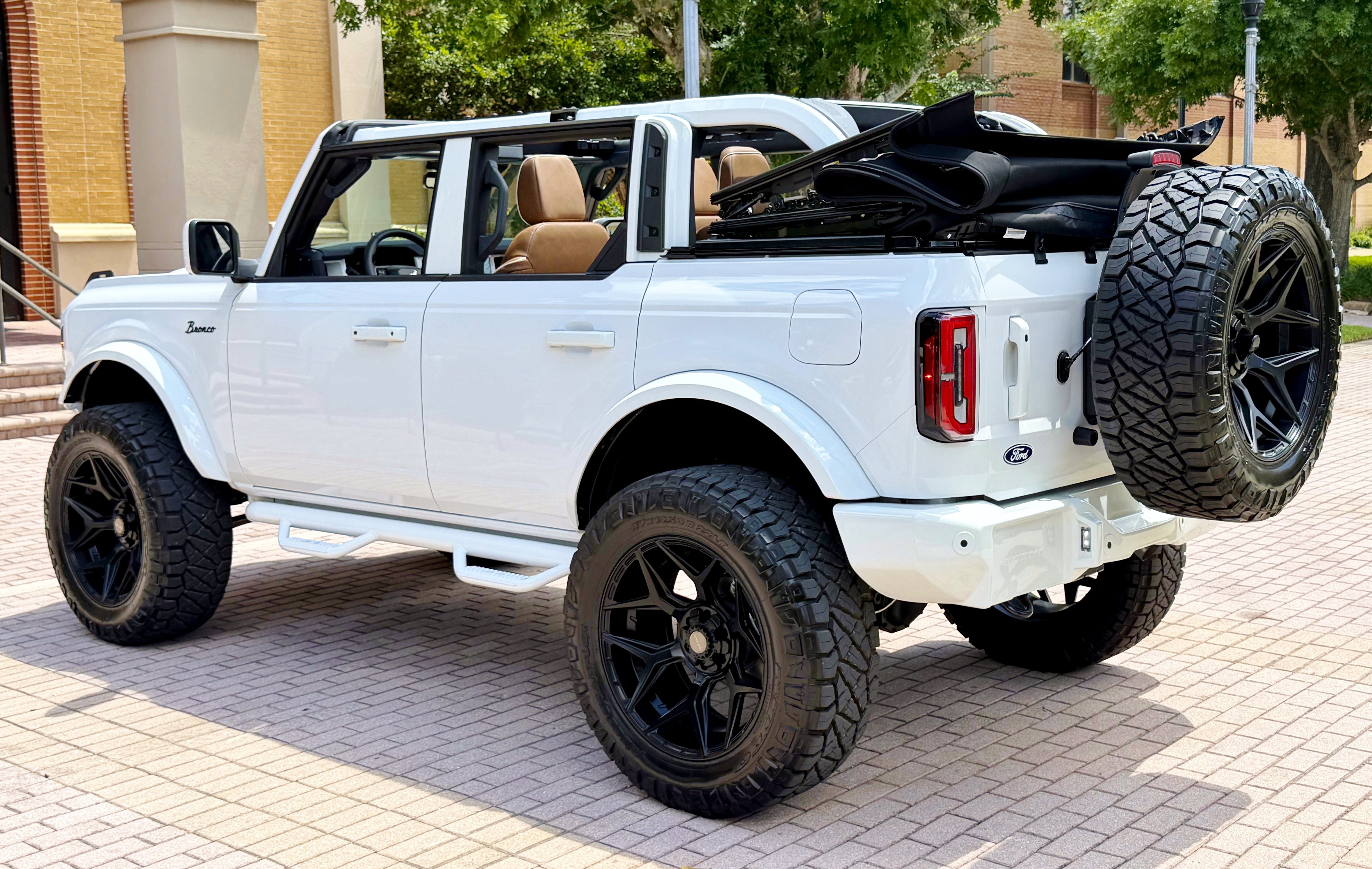 Used 2026 Ford Bronco Outer Banks AWD/4WD image 11