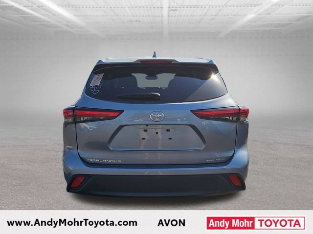 Used 2023 Toyota Highlander XLE AWD/4WD image 6