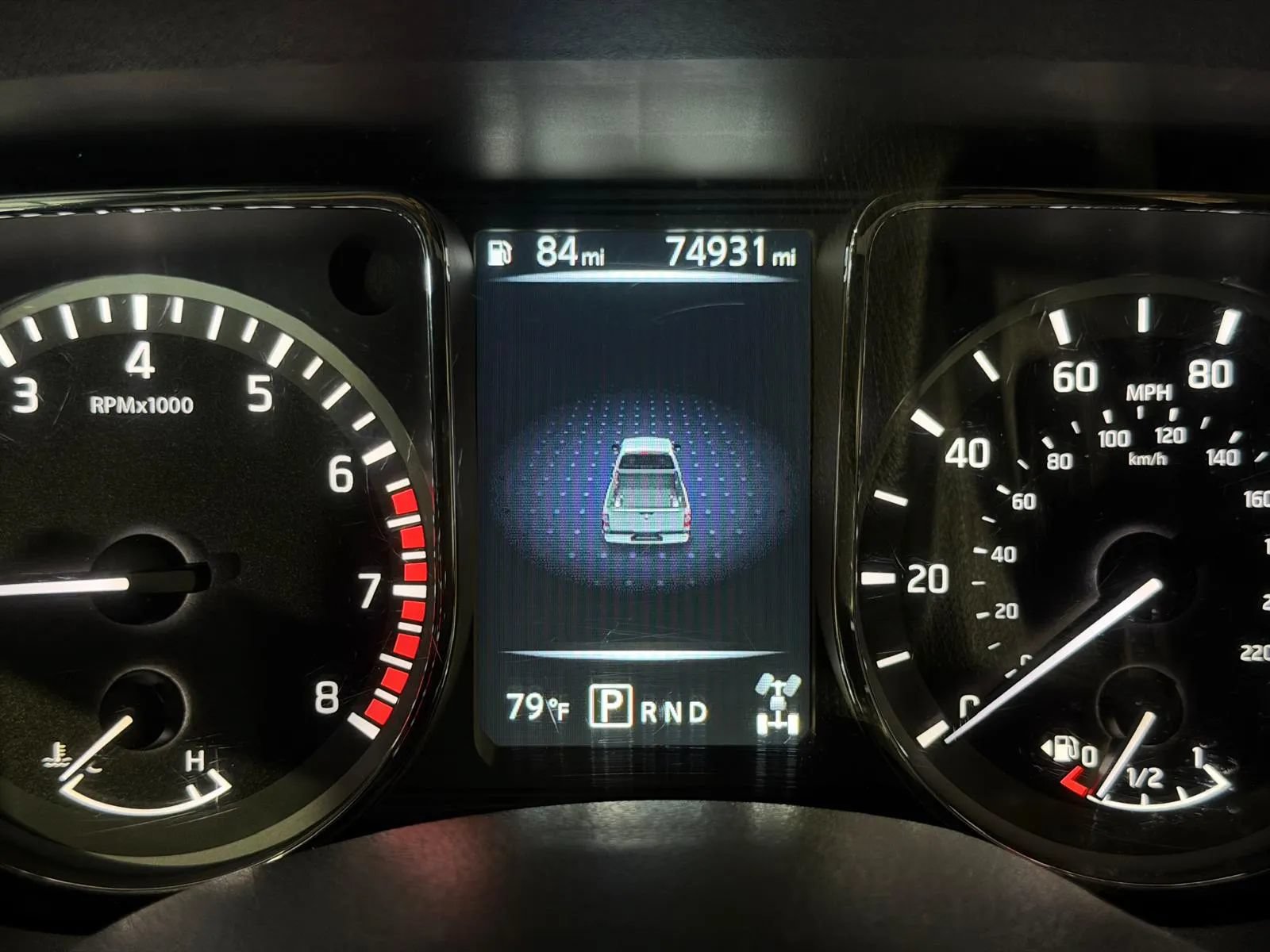 Used 2018 Nissan Titan S AWD/4WD image 33