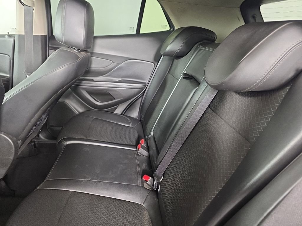 Used 2019 Buick Encore Preferred image 27