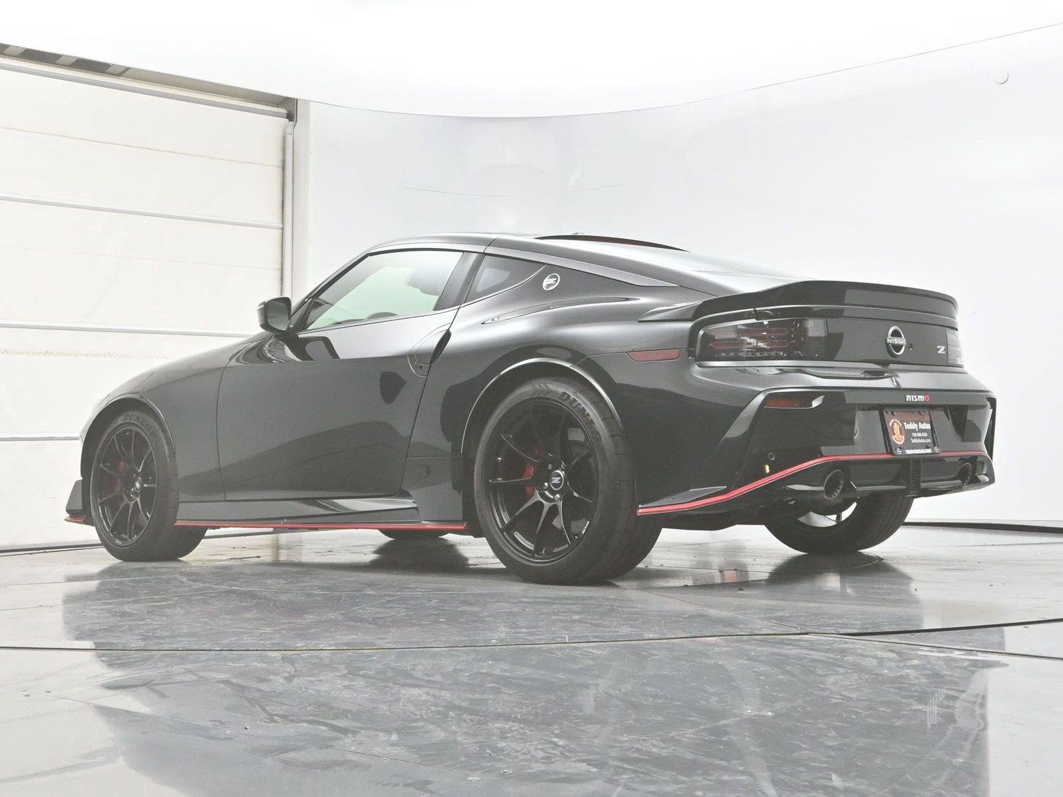 Certified 2024 Nissan Z NISMO w/ Floor Mat Package RWD image 35