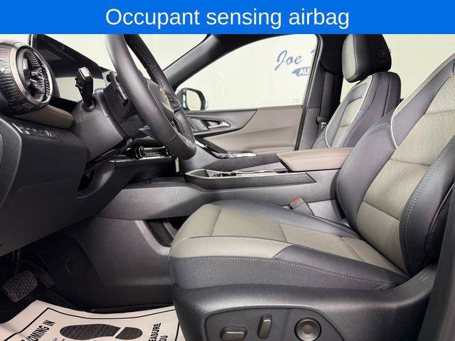 New 2026 Chevrolet Equinox LT w/ Convenience Package II image 12