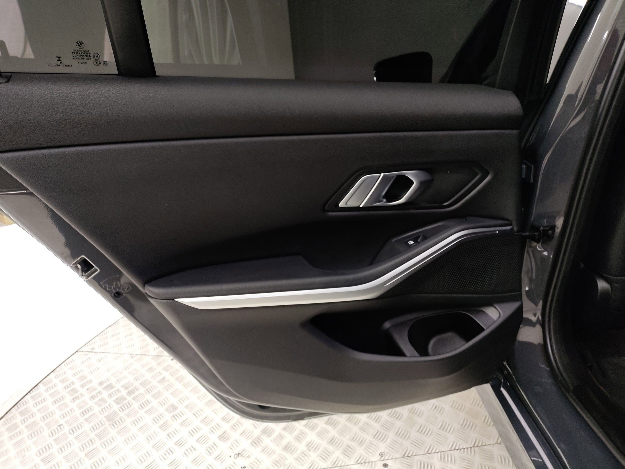 Certified 2023 BMW 330i Sedan w/ Convenience Package image 24