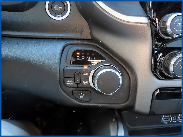 New 2026 RAM 1500 Express AWD/4WD image 17