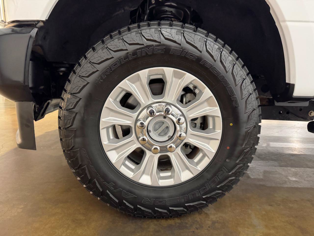 Used 2022 Ford F250 XL w/ Power Equipment Group AWD/4WD image 54