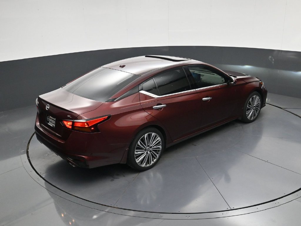 Certified 2024 Nissan Altima 2.5 SL FWD image 33