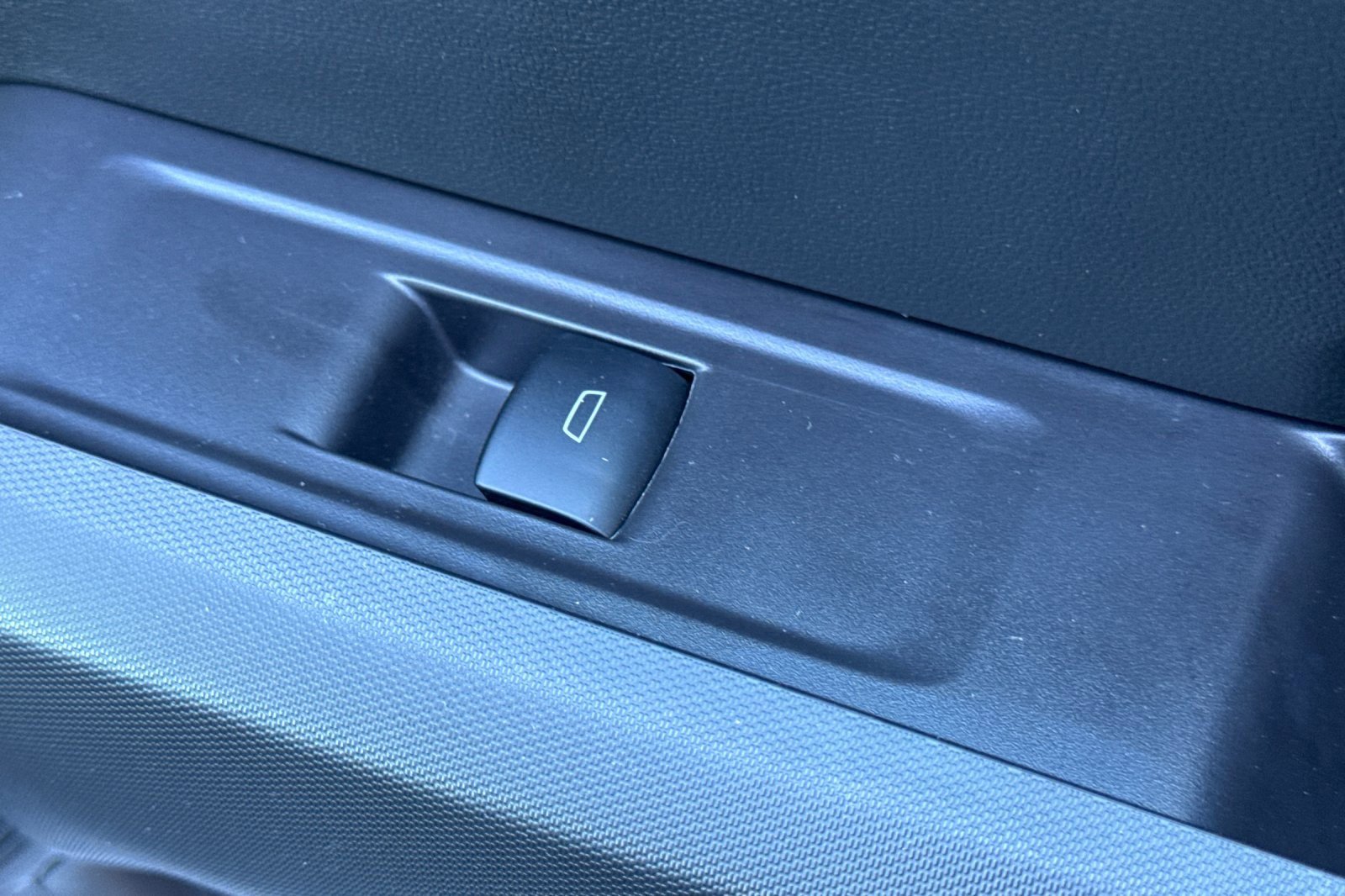 Used 2026 Chevrolet Colorado LT image 22