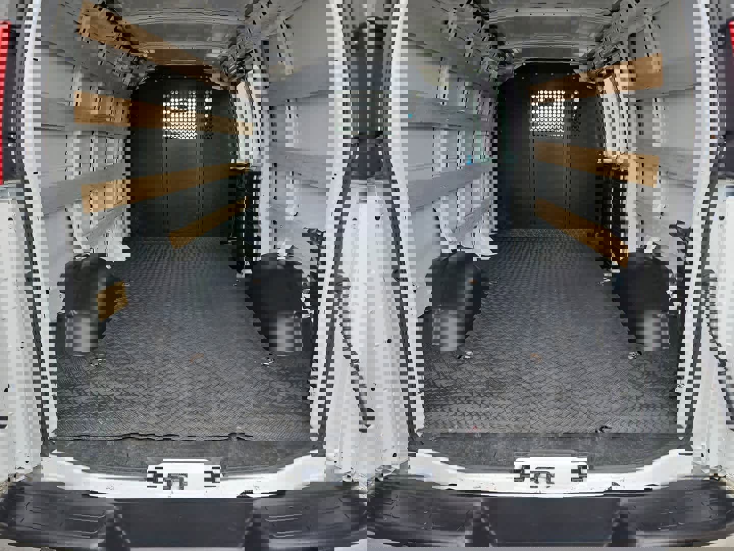 Used 2024 GMC Savana 2500 w/ Driver Convenience Package image 28