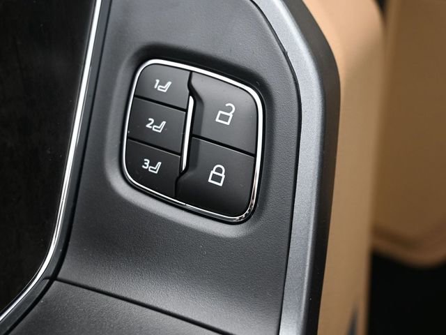 New 2026 Ford F250 Lariat w/ Tremor Off-Road Package image 16