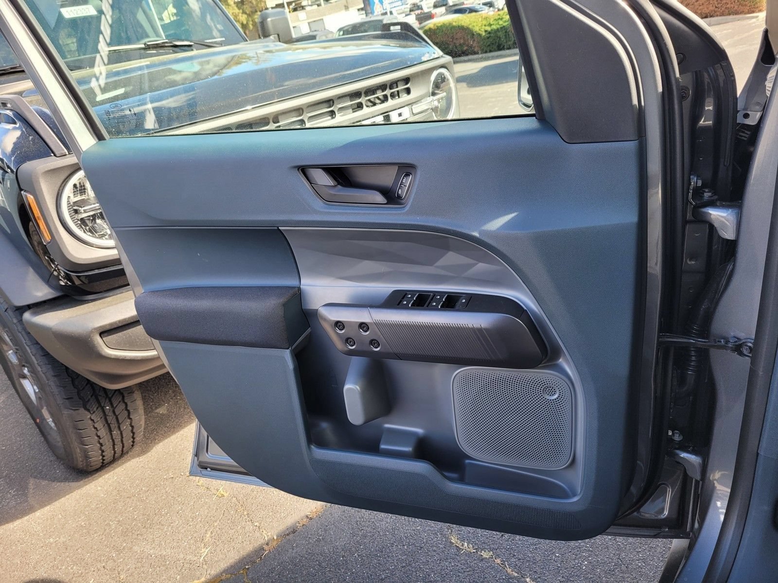 New 2026 Ford Maverick XL AWD/4WD image 13