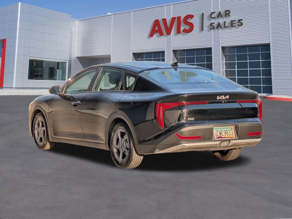 Used 2025 Kia K4 LXS image 9