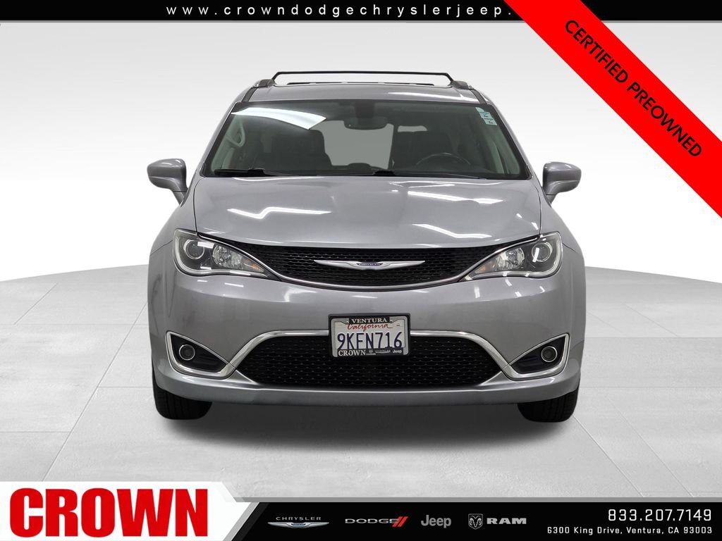 Certified 2020 Chrysler Pacifica Touring-L image 2