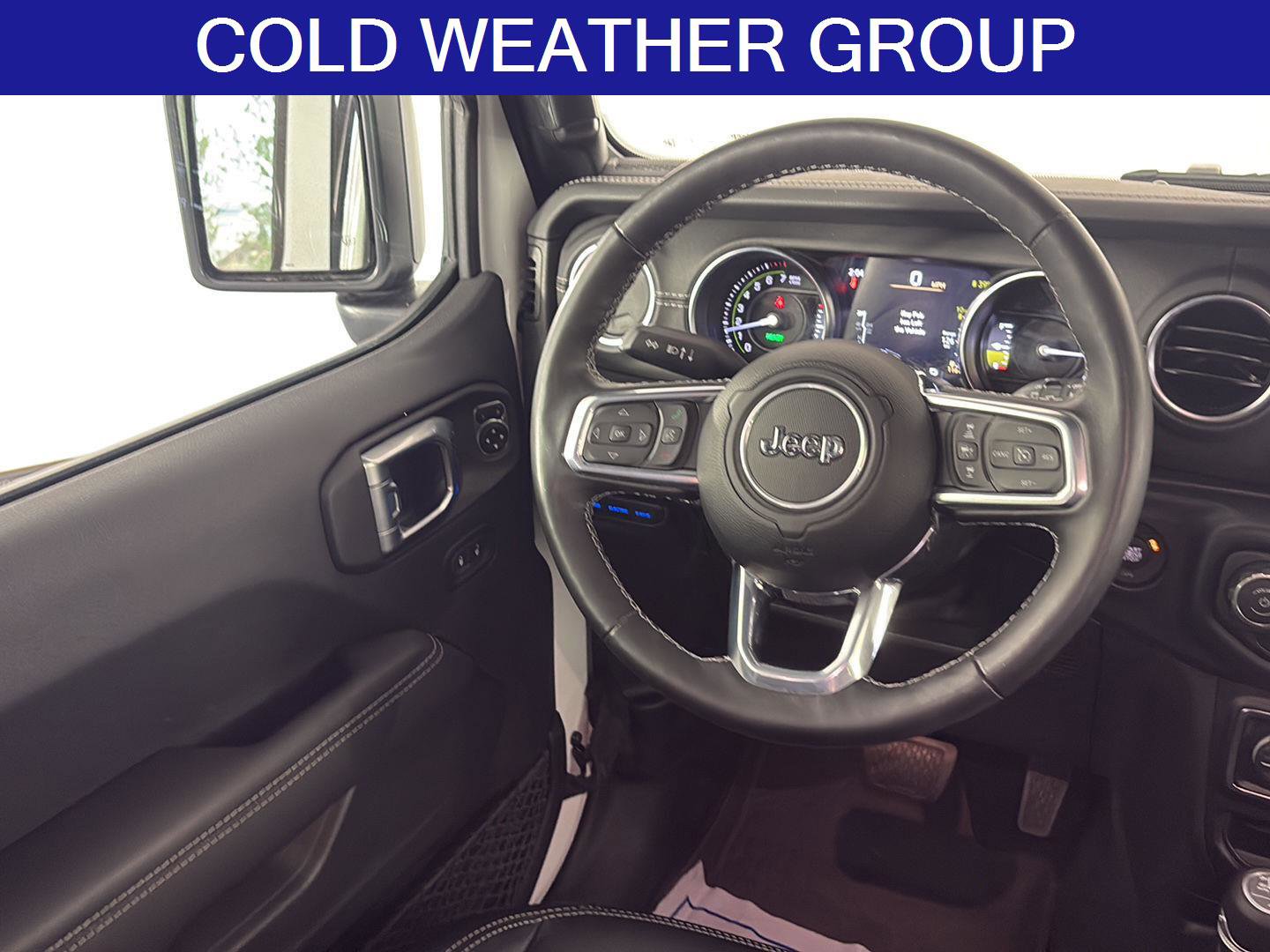 Used 2023 Jeep Wrangler Unlimited Sahara w/ Cold Weather Group AWD/4WD image 17