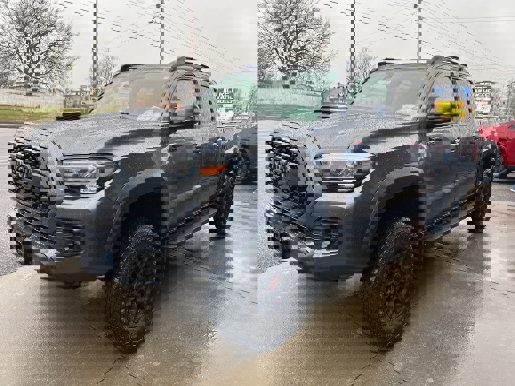 Used 2021 Toyota Tacoma TRD Pro image 4