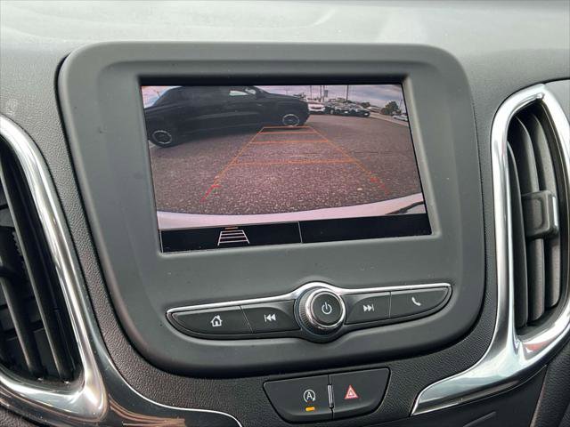 Used 2023 Chevrolet Equinox LT image 32