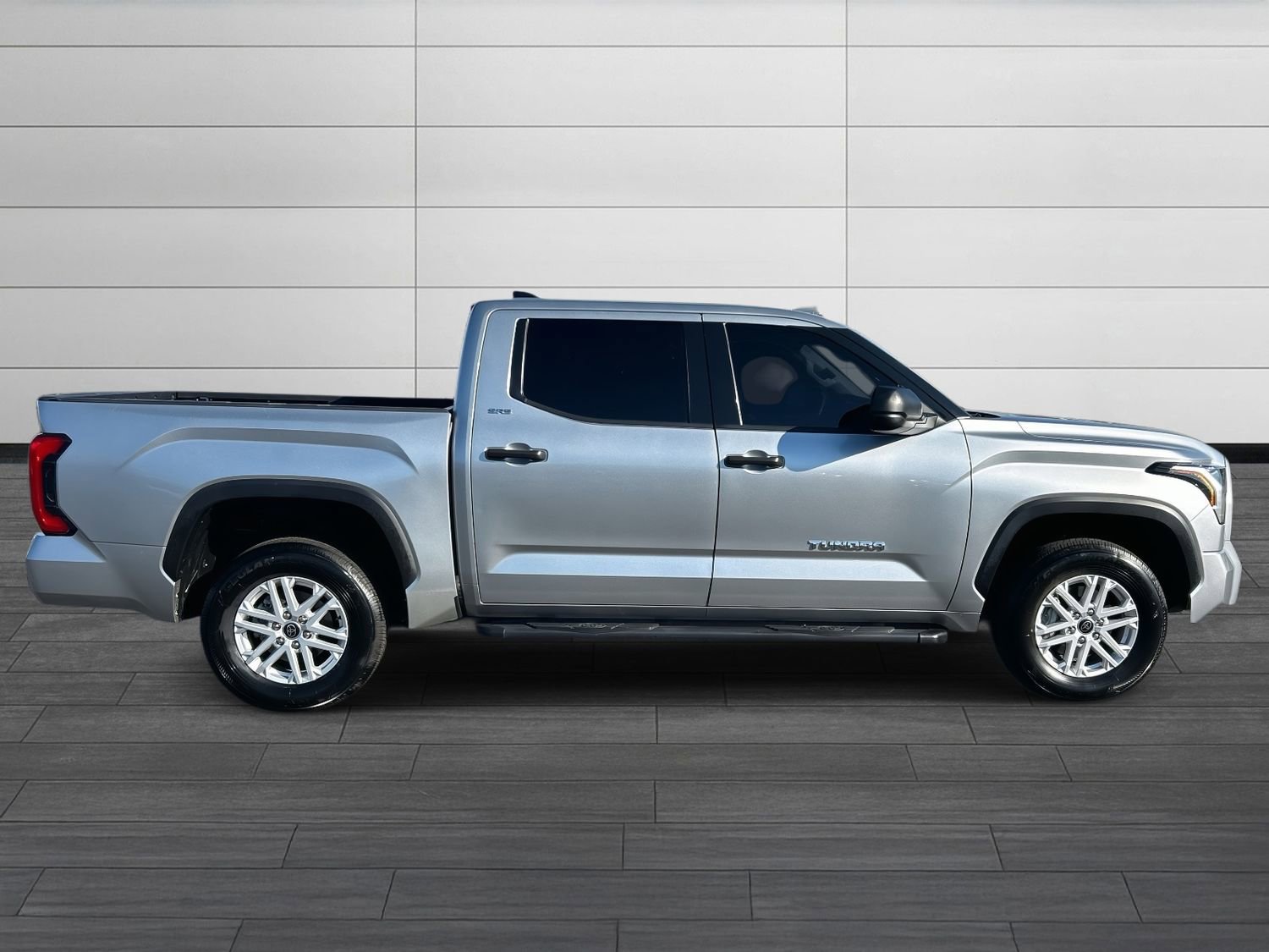 Used 2022 Toyota Tundra SR5 image 3