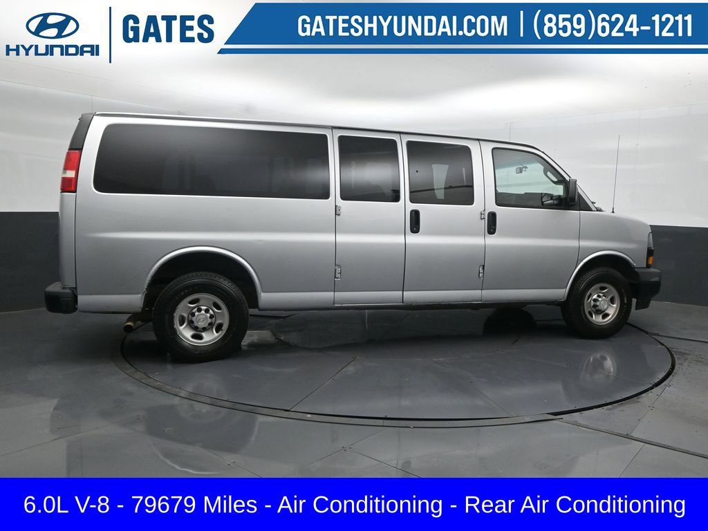 Used 2019 Chevrolet Express 3500 LS image 3