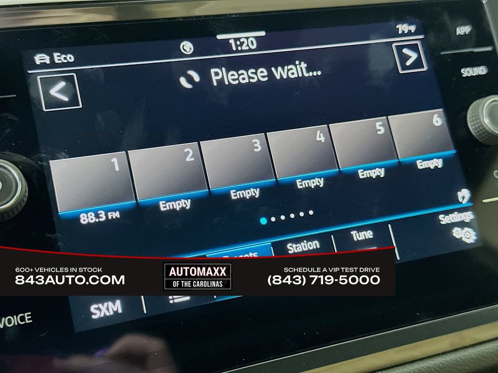 Used 2024 Volkswagen Tiguan SE R-Line AWD/4WD image 29